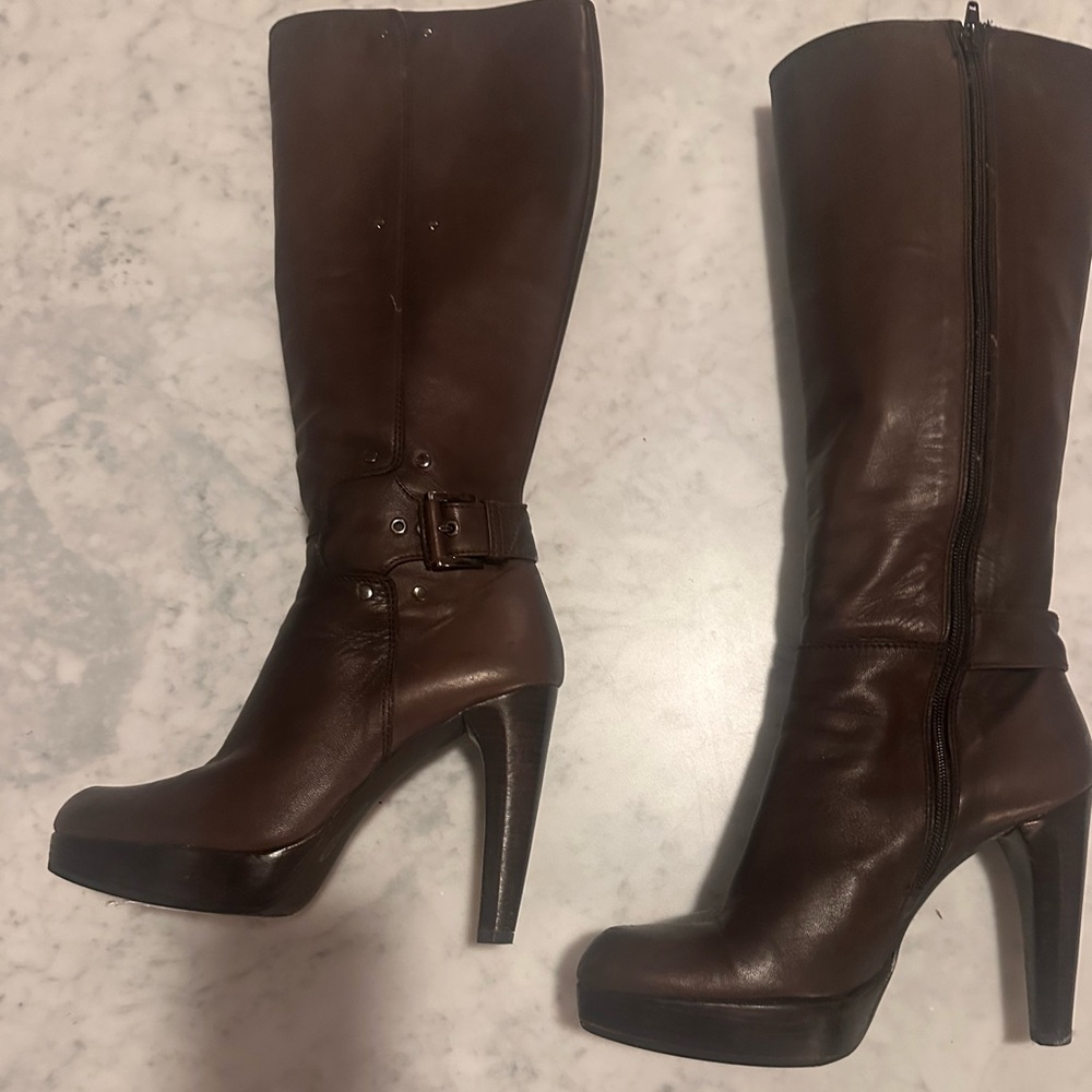 Stuart Weitzman Chocolate Heeled Boots